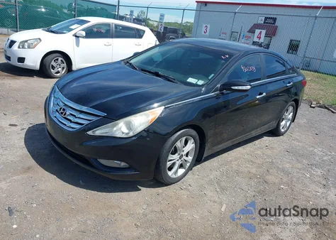 2013 Hyundai Sonata Limited z USA, uszkodzony, nr VIN 5NPEC4AC5DH775920